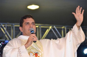 Padre Anderson Gomes da Silva, paróquia Nossa Senhora do Perpétuo Socorro / Foto: Arquivo pessoal