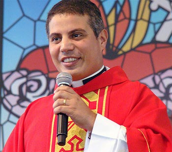 Padre Fernando Santamaria, especialista em Escatologia e professor de Teologia Sistemática do Instituto de Teologia Bento XVI, da Diocese de Lorena (SP) 