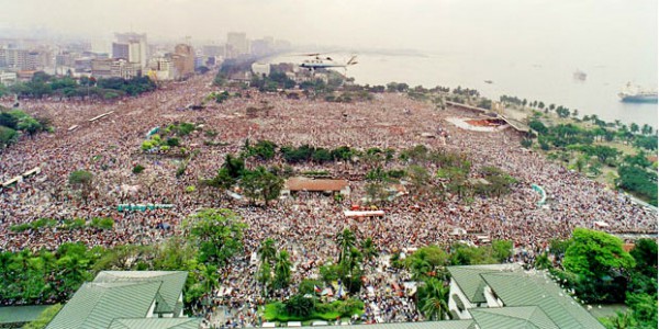  Vista aérea do Luneta Park, em Manila, na visita de João Paulo II, em 1995 / Foto: Arquivo