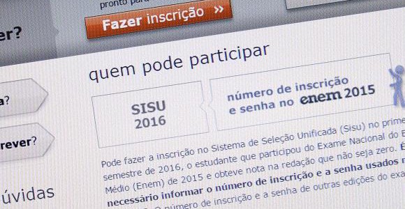 Estudantes selecionados pelo Sisu podem fazer até 26 de janeiro a matrícula nas instituições públicas de ensino superior / Foto: Elza Fiuza - Agência Brasil