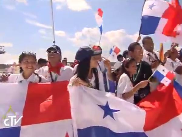 Jovens do Panamá fazem festa com o anúncio do Papa / Foto: Reprodução CTV