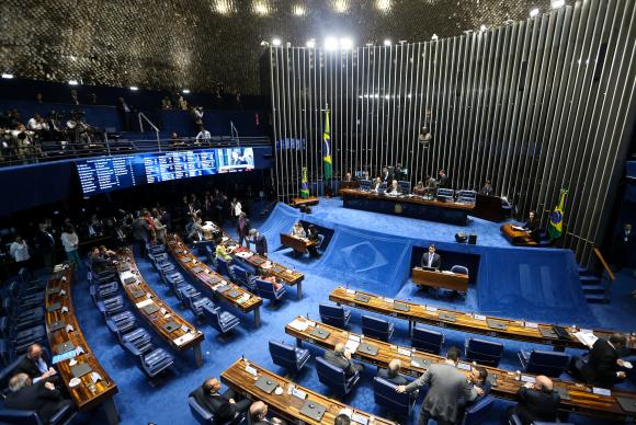 Embora a votação seja aberta, ela será eletrônica, no painel, e não haverá chamada nominal para que os senadores pronunciem seus votos oralmente / Foto: Marcelo Camargo - Agência Brasil