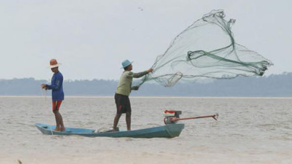 Pescadores precisam ter seus direitos garantidos, atenta Vaticano / Foto: Arquivo-Agência Brasil