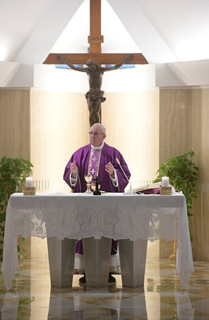 Papa preside Missa na Casa Santa Marta / Foto: Rádio Vaticano