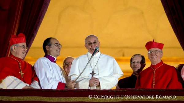 Gaudium Press - Agência Católica de Notícias - Igreja no Brasil e no mundo  - Papa se reúne com crianças da colônia de férias do Vaticano O Papa  Francisco recebeu, na manhã