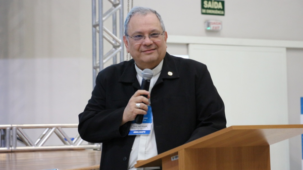 Papa nomeia Dom Joel Portella como novo bispo de Petrópolis RJ