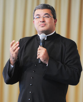 Padre Roger Luís. Foto: ArquivoCN
