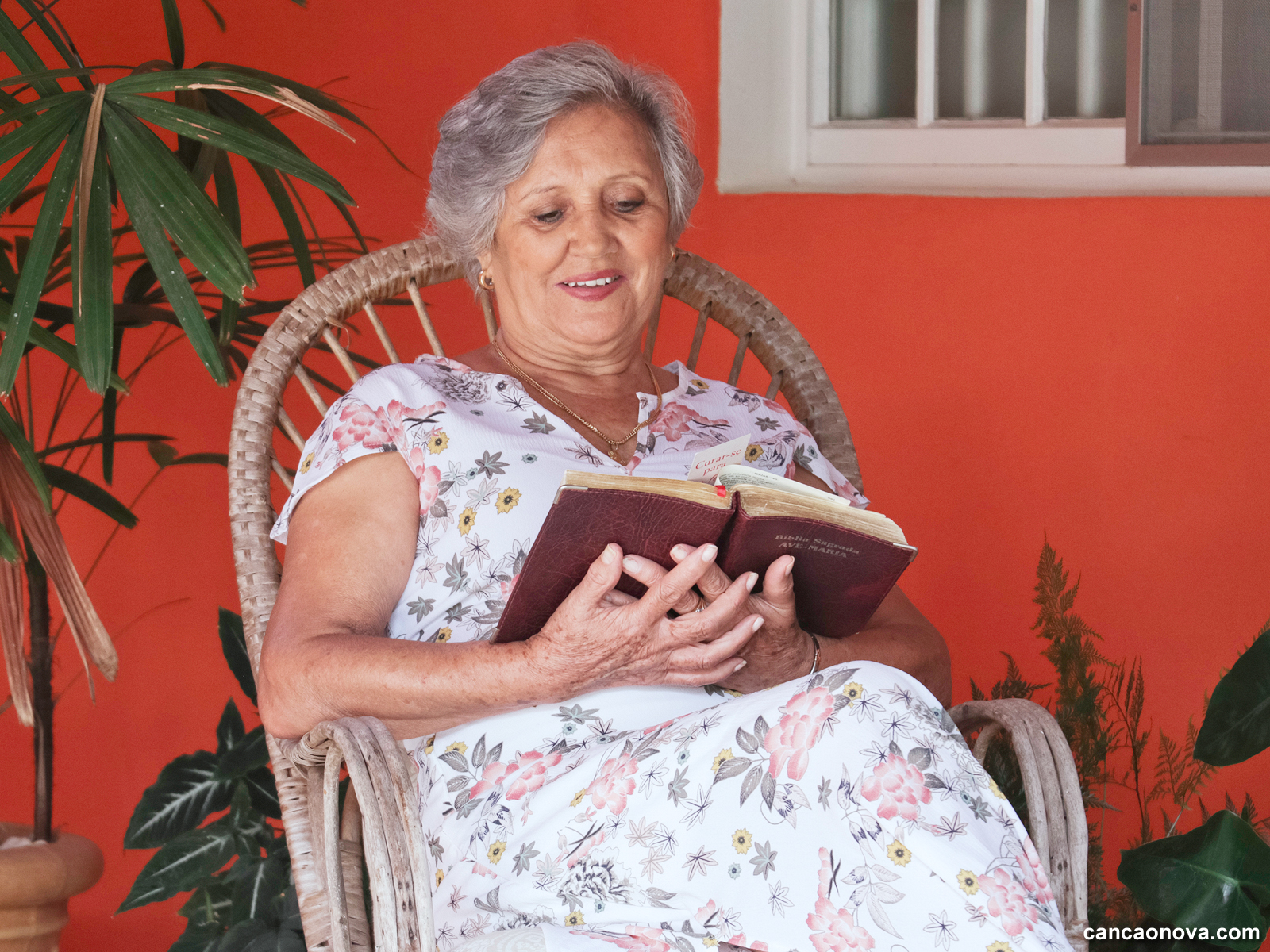 Características de algumas mulheres virtuosas da Bíblia foto