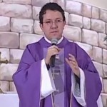 Mesmo em meio a tribulação Deus premanece contigo