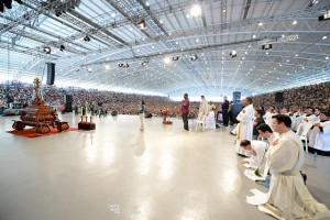 Adoração ao Santíssimo Sacramento