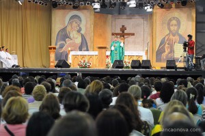 Acampamento Fortes na tribulação