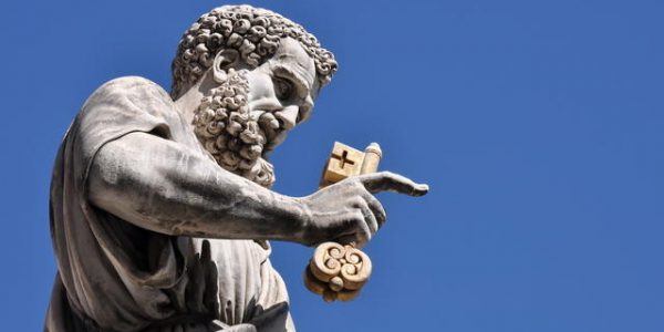 Pormenor da estátua de São Pedro, na Basílica de São Pedro, Vaticano