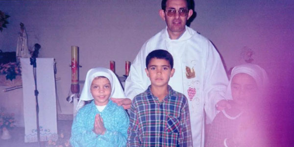 Jovem testemunha um gesto de carinho de Nossa Senhora de Fátima