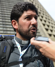 Padre Carizo, da Diocese de Mendoza (ARG) / Foto: Robson Siqueira - CN