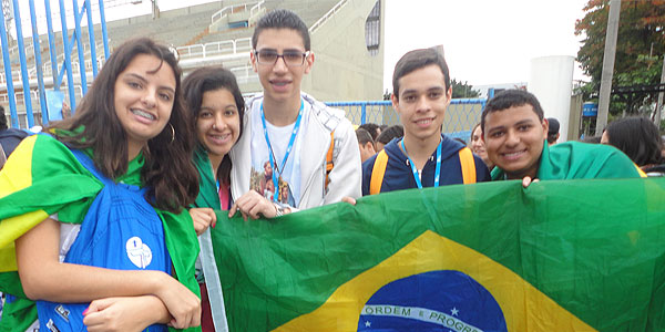 Jovens de São paulo na JMJ