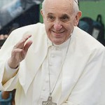 Ao retornar para Roma, Papa aborda temas como mudanças no Vaticano, sua missão de Papa e a mulher na Igreja