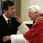 Bento XVI recebeu hoje no Vaticano o presidente do Paraguai