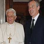 Porta-voz da Santa Sé dá boas-vindas a Tony Blair ao catolicismo