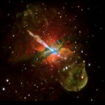 Nasa divulga imagens de buraco negro