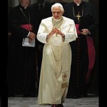 Papa aponta solução para problemas no matrimônio