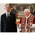 Papa fala sobre defesa da vida humana com presidente da Guatemala