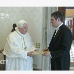Bento XVI fala sobre perigos do relativismo e da globalização