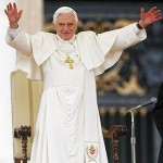 Papa afirma que sacerdotes têm a missão de santificar