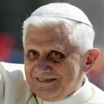 Padre é instrumento pelo qual Cristo chega às almas, diz Papa
