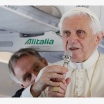 Papa fala sobre anticatolicismo, fé e abusos com jornalistas