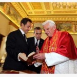 Papa encontra-se com presidente da França, Nicolas Sarkozy