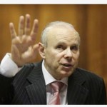 Mantega prevê cortes superiores a R$20 bi