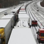 Neve volta a causar transtornos no norte da Europa