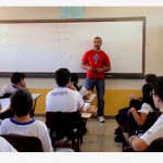 Professor poderá fazer curso superior e pagar com aulas