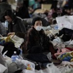 Japão enfrenta crise nuclear e tsunami ameaça economia