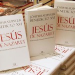 Bento XVI medita sobre Paixão e Morte de Jesus em seu livro