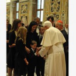 Papa destaca importância da caridade para com aqueles que sofrem