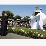 Estação central de Roma inaugura estátua de JPII