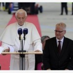 Bento XVI inicia viagem apostólica à Croácia