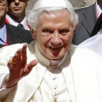 Bento XVI agradece todos que ajudaram na realização da JMJ Madri