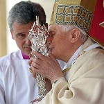 Cerimônia de traslado da relíquia de João Paulo II é realizada