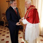 Papa reza pela recuperação de Lula