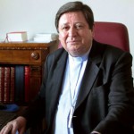 Dom Braz de Aviz participa de evento religioso na África