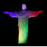 Cristo Redentor recebe iluminação especial para saudar a JMJ 2013