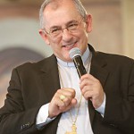 Retiro Popular é uma academia de vida espiritual, diz Dom Alberto