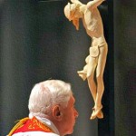 Raniero Cantalamessa: A liturgia renova o evento da Paixão