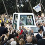 Papa convida à solidariedade nos tempos de crise econômica