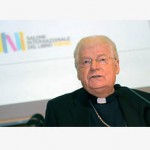 Cardeal de Milão entrega mandato a voluntários