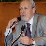 Ministro aponta descompasso no setor de telefonia móvel