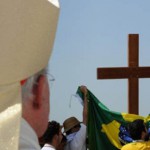 Papa aguarda com esperança pela JMJ Rio 2013