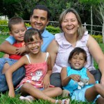 O equilíbrio entre o trabalho e a festa na vivência familiar